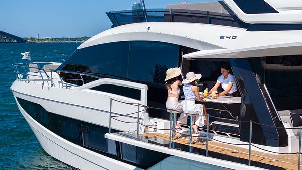 2025 68 ft Galeon Rickenbacker photo 6