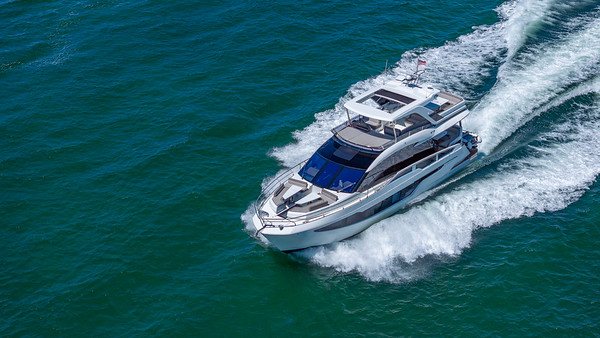 2025 68 ft Galeon Rickenbacker photo 7