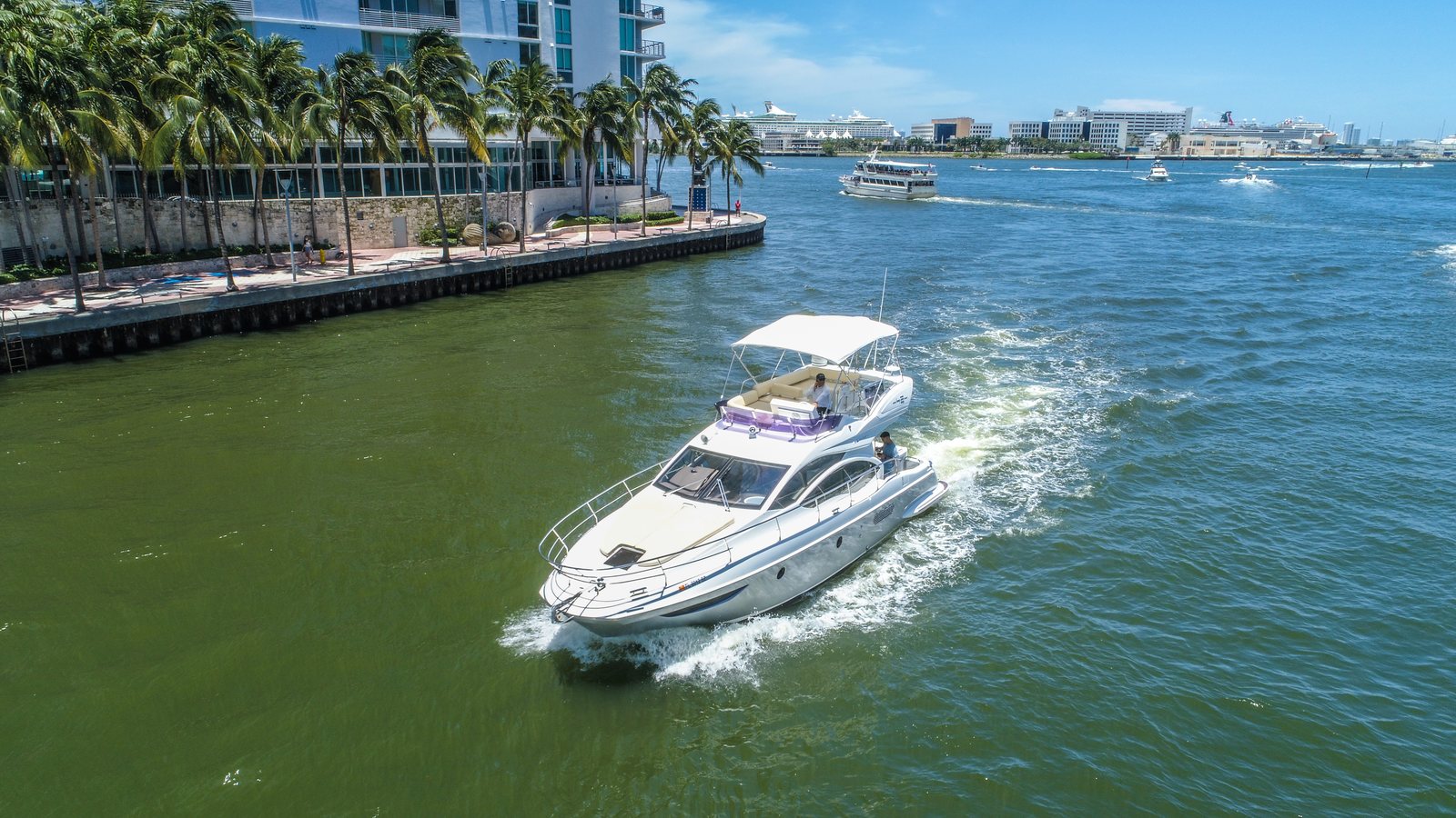 Azimut 42 Vinya Flybridge photo 5